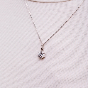 Silver necklace "Drop"
