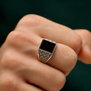 Silver ring "Onyx"